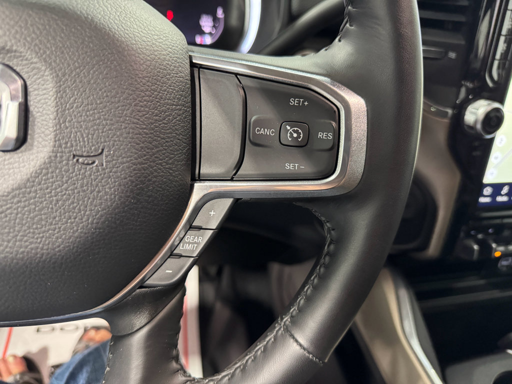 Used 2024 RAM 3500 Laramie image 30