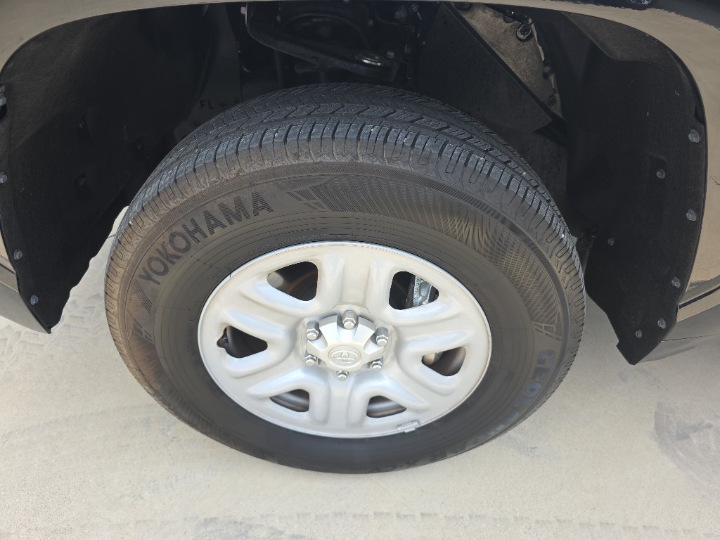 Certified 2026 Toyota Tundra SR AWD/4WD image 5