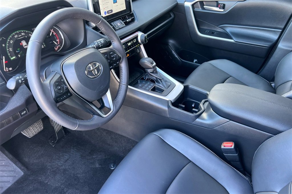 Certified 2025 Toyota RAV4 XLE Premium image 12