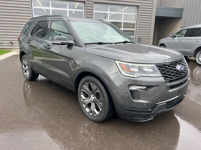 Used 2018 Ford Explorer Sport w/ Equipment Group 401A image 3