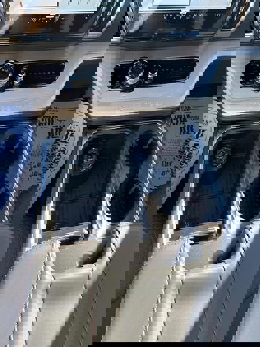 New 2025 Ford Expedition Max Active image 25