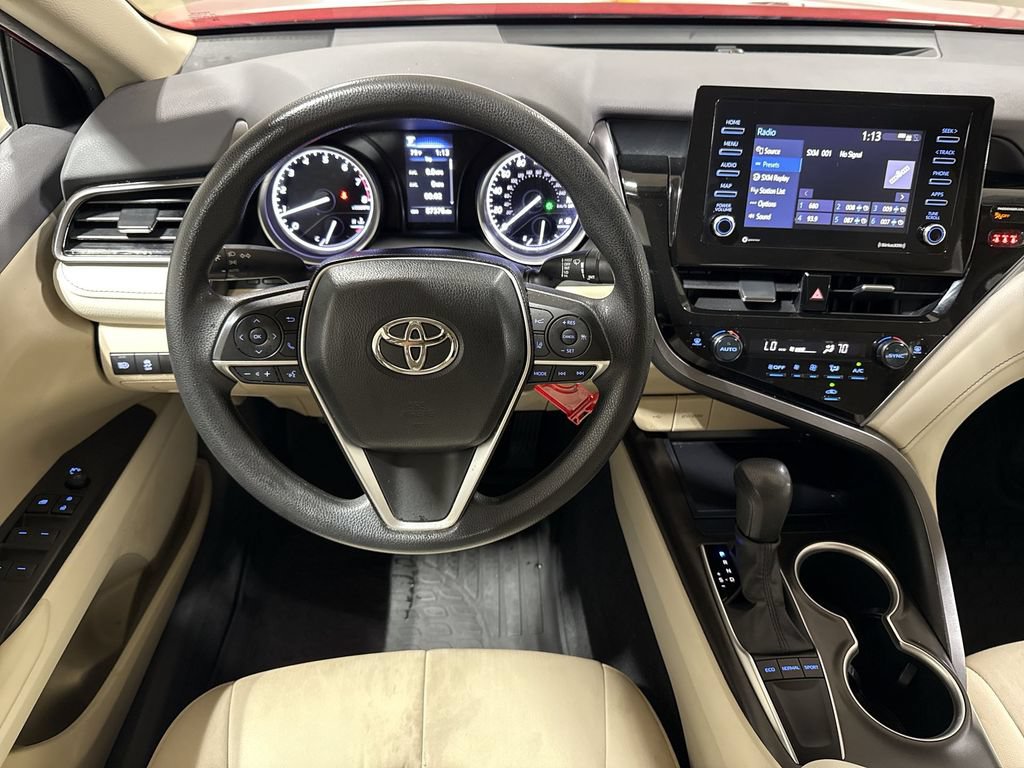 Used 2023 Toyota Camry LE FWD image 11