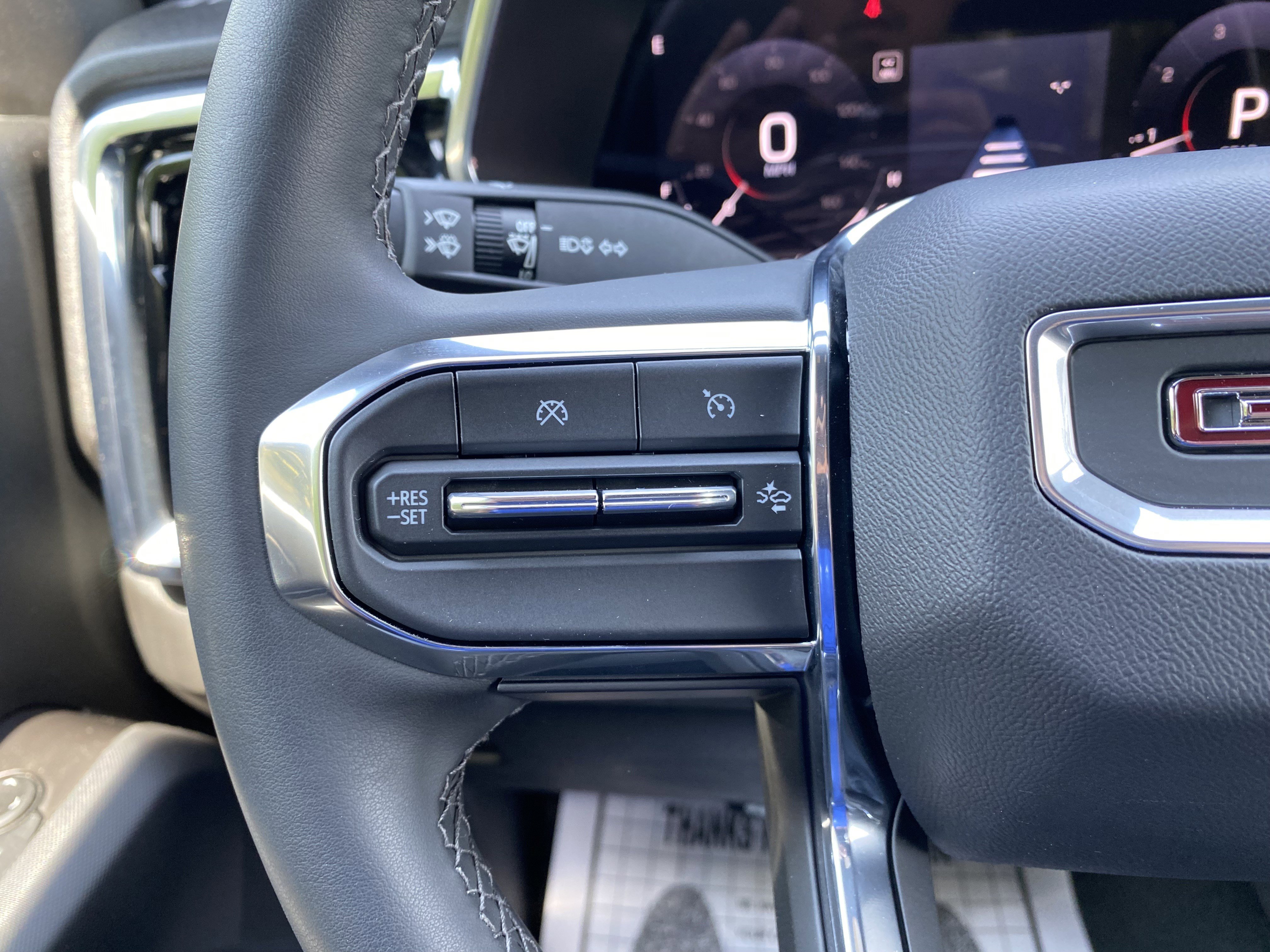 Used 2024 GMC Canyon Elevation w/ Convenience Package image 19