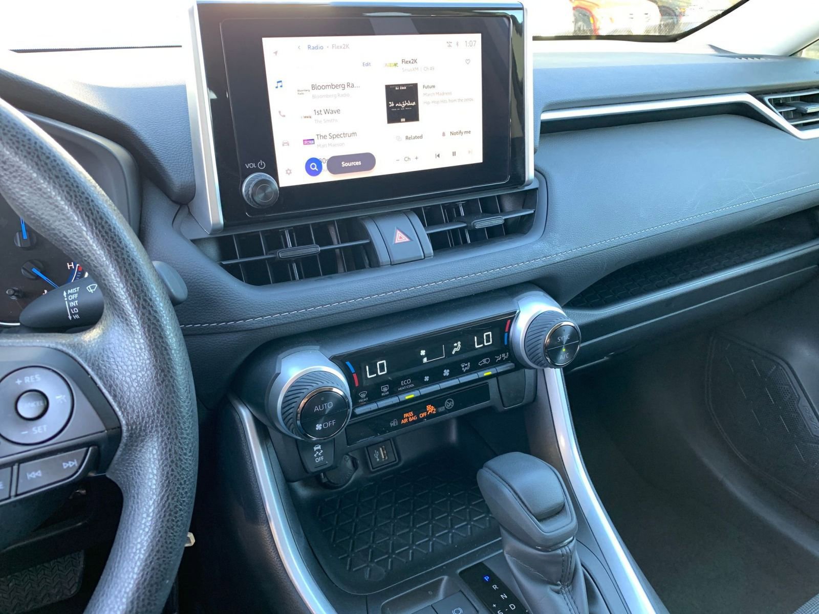 Used 2025 Toyota RAV4 LE image 18