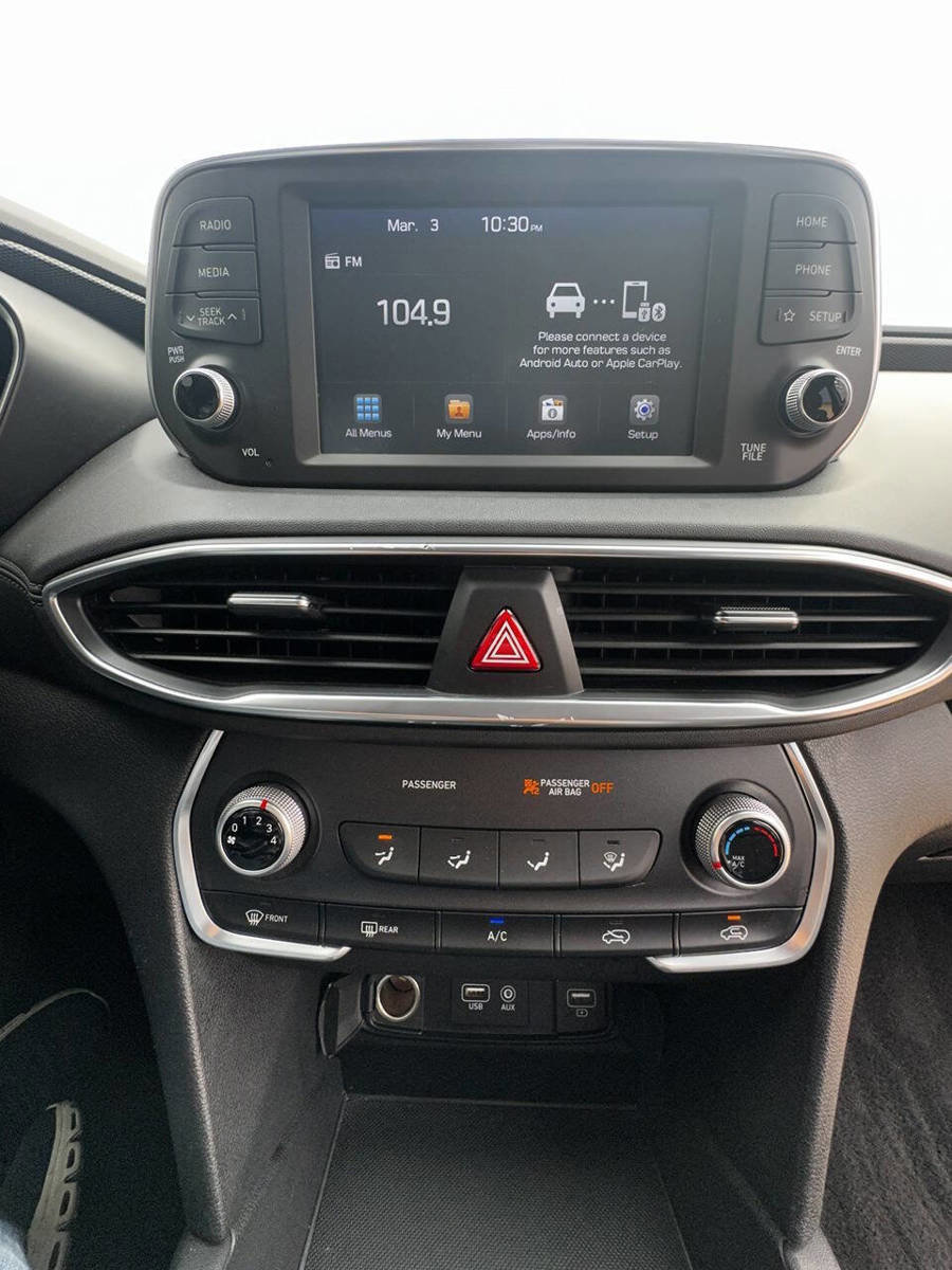 Used 2019 Hyundai Santa Fe SE FWD image 29