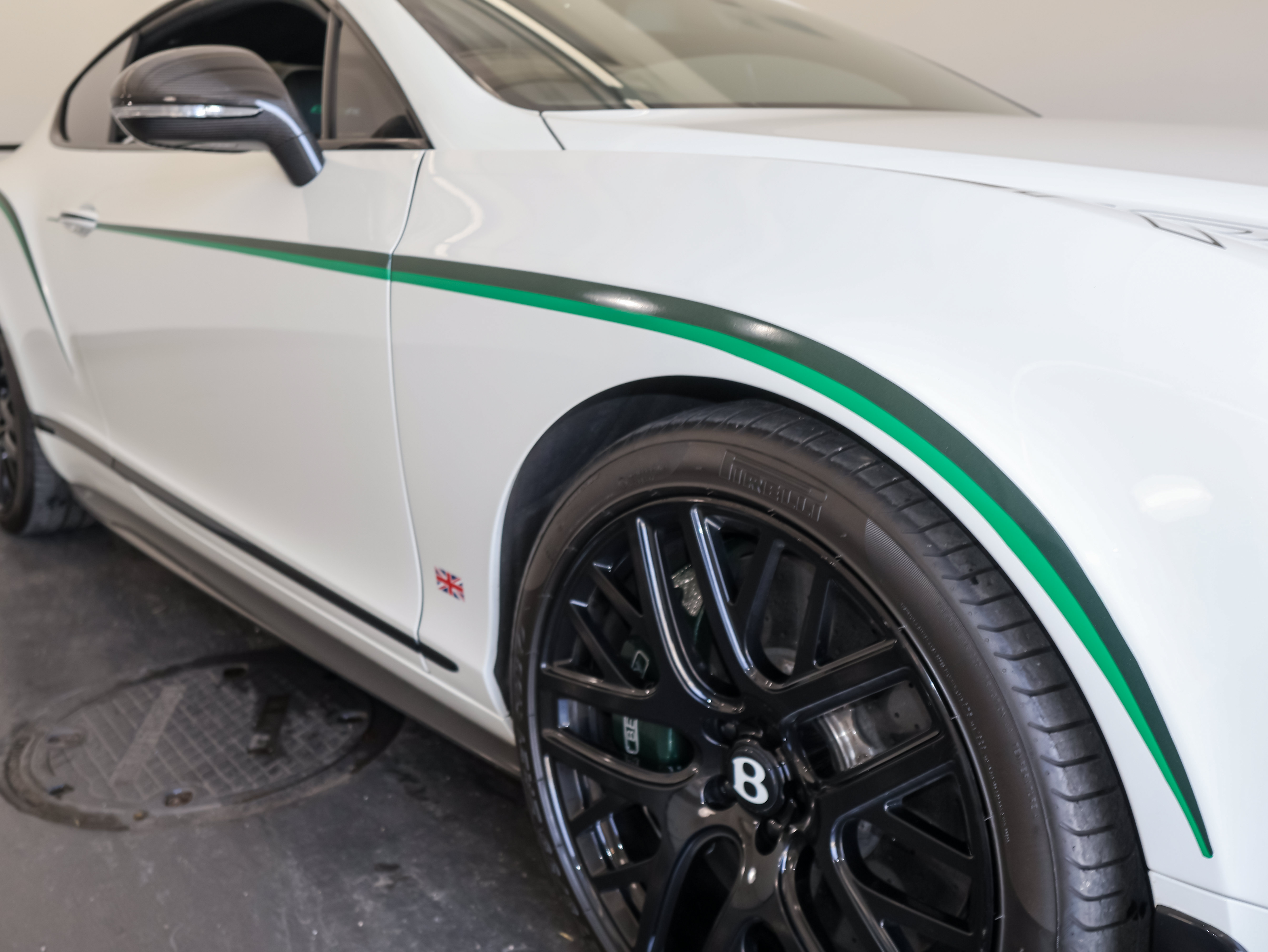 Used 2015 Bentley Continental GT3-R AWD/4WD image 40