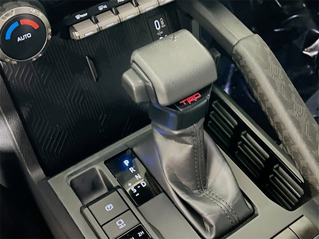 Used 2024 Toyota Tacoma TRD Sport image 16