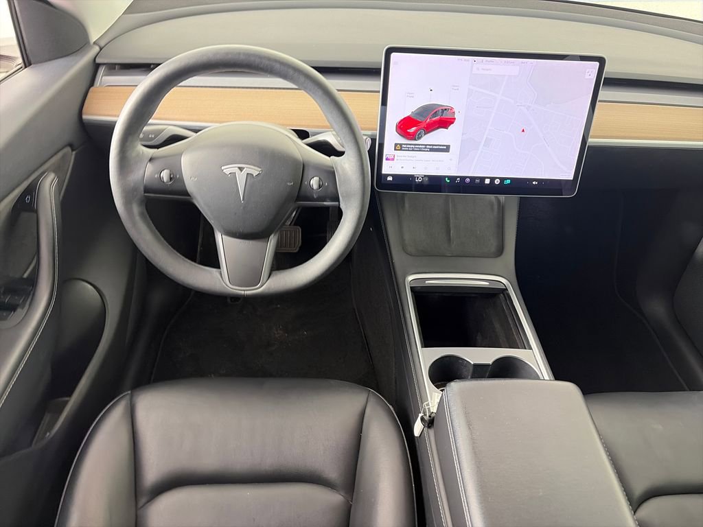 Used 2021 Tesla Model Y Long Range image 14