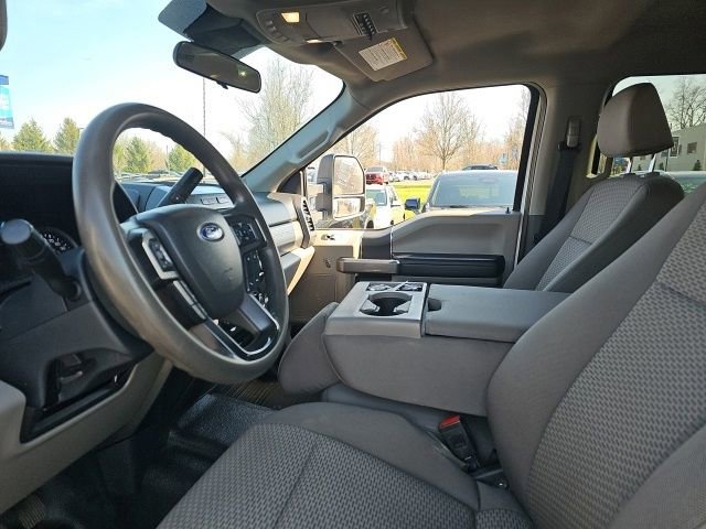 Used 2022 Ford F350 XLT w/ XLT Value Package image 8