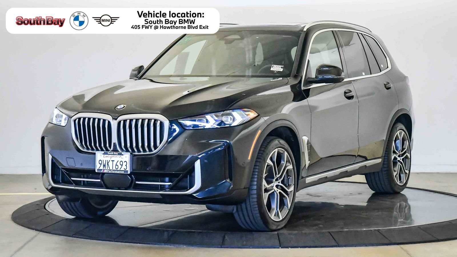 Used 2026 BMW X5 sDrive40i w/ Premium Package RWD image 1