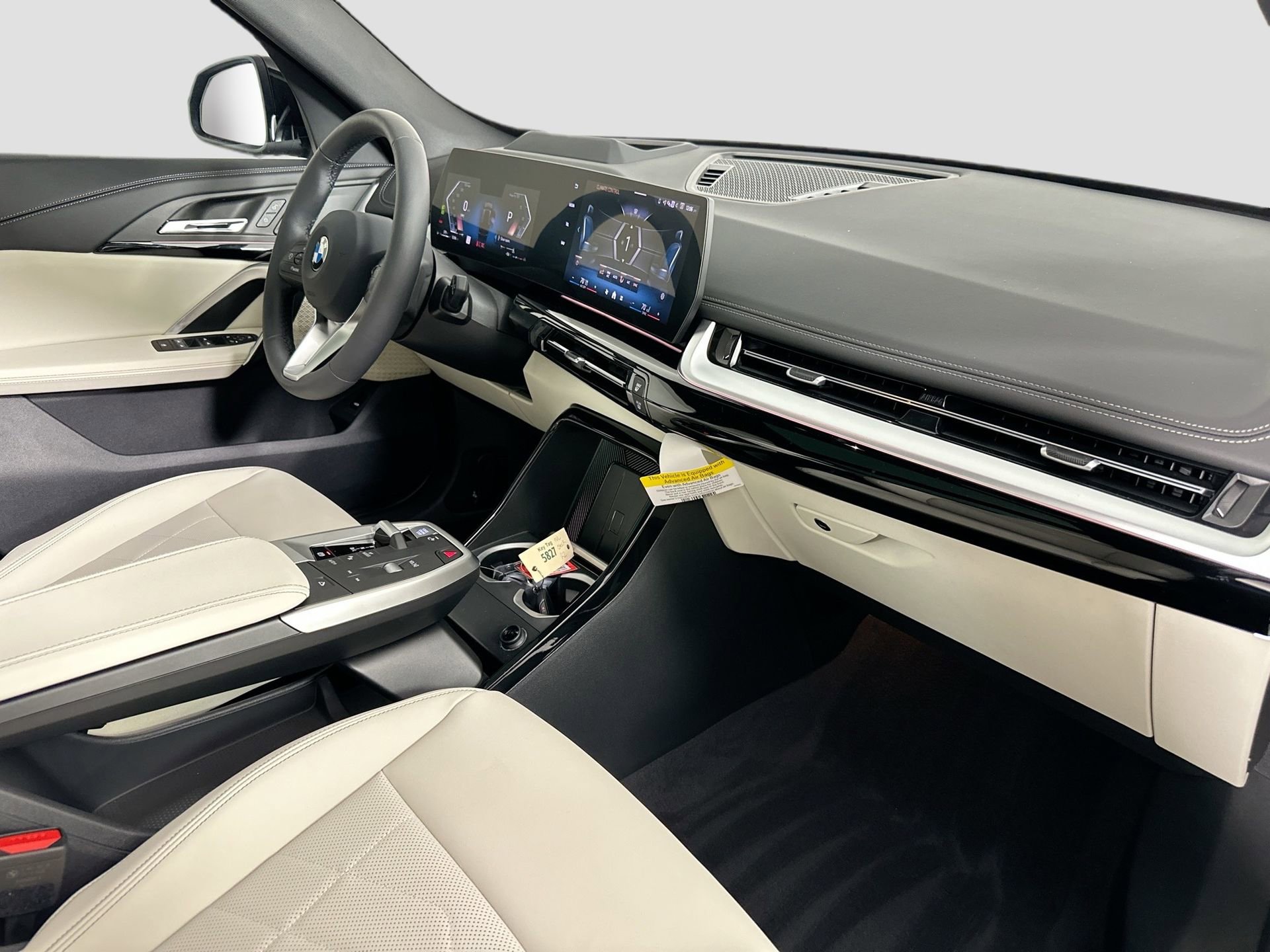 New 2026 BMW X1 xDrive28i w/ Technology Package image 28