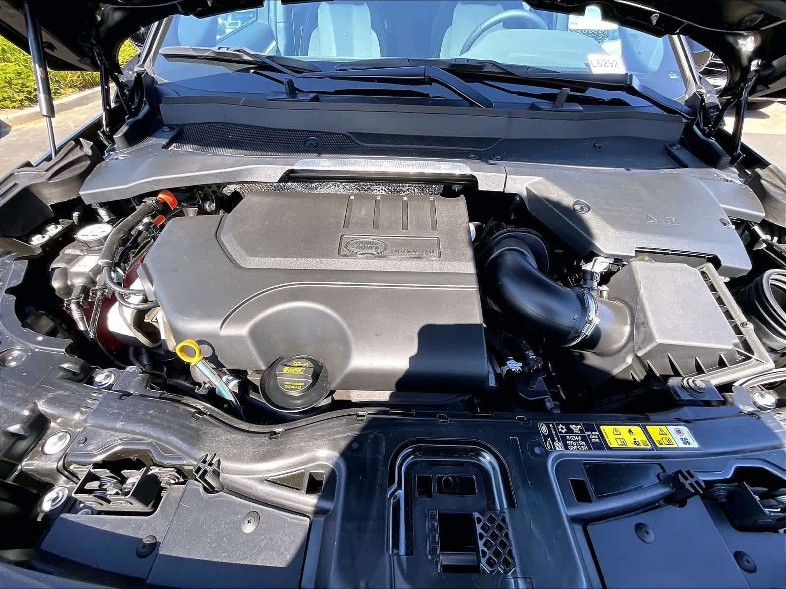 New 2026 Land Rover Discovery Sport Landmark AWD/4WD image 13