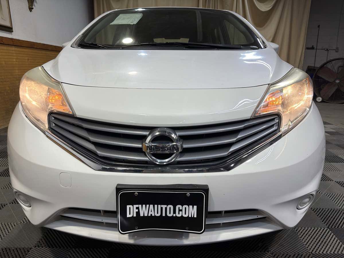 Used 2015 Nissan Versa Note SV image 3