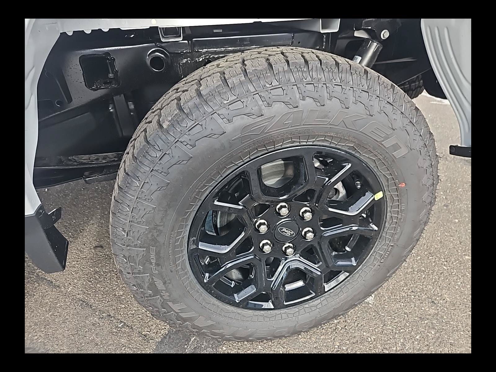 New 2026 Ford F150 XLT w/ Equipment Group 302A MID AWD/4WD image 9