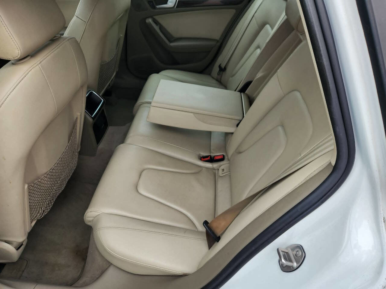 Used 2011 Audi A4 2.0T Premium image 13