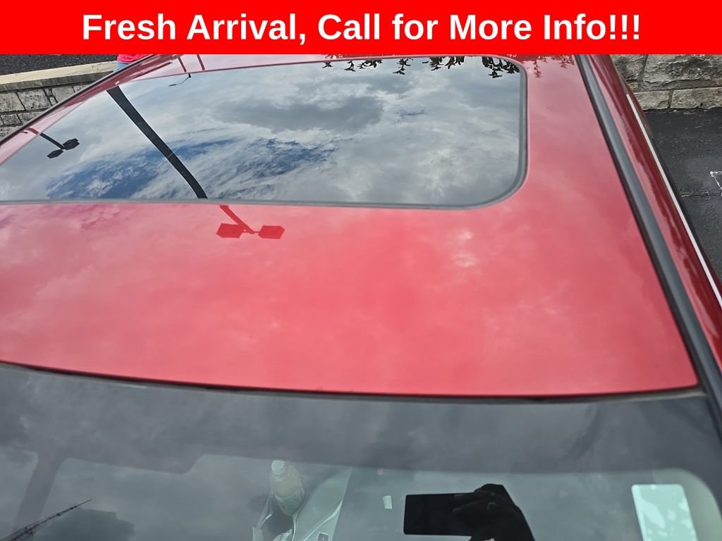 Used 2016 INFINITI Q50 Premium AWD/4WD image 19