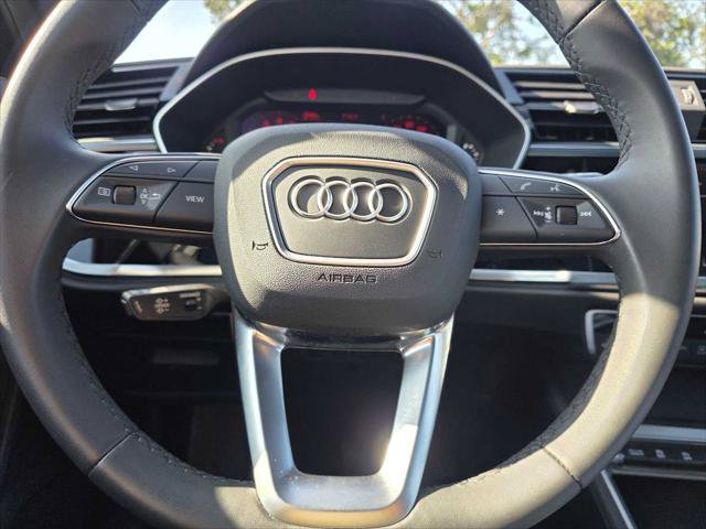 Used 2025 Audi Q3 2.0T Premium w/ Convenience Package AWD/4WD image 24