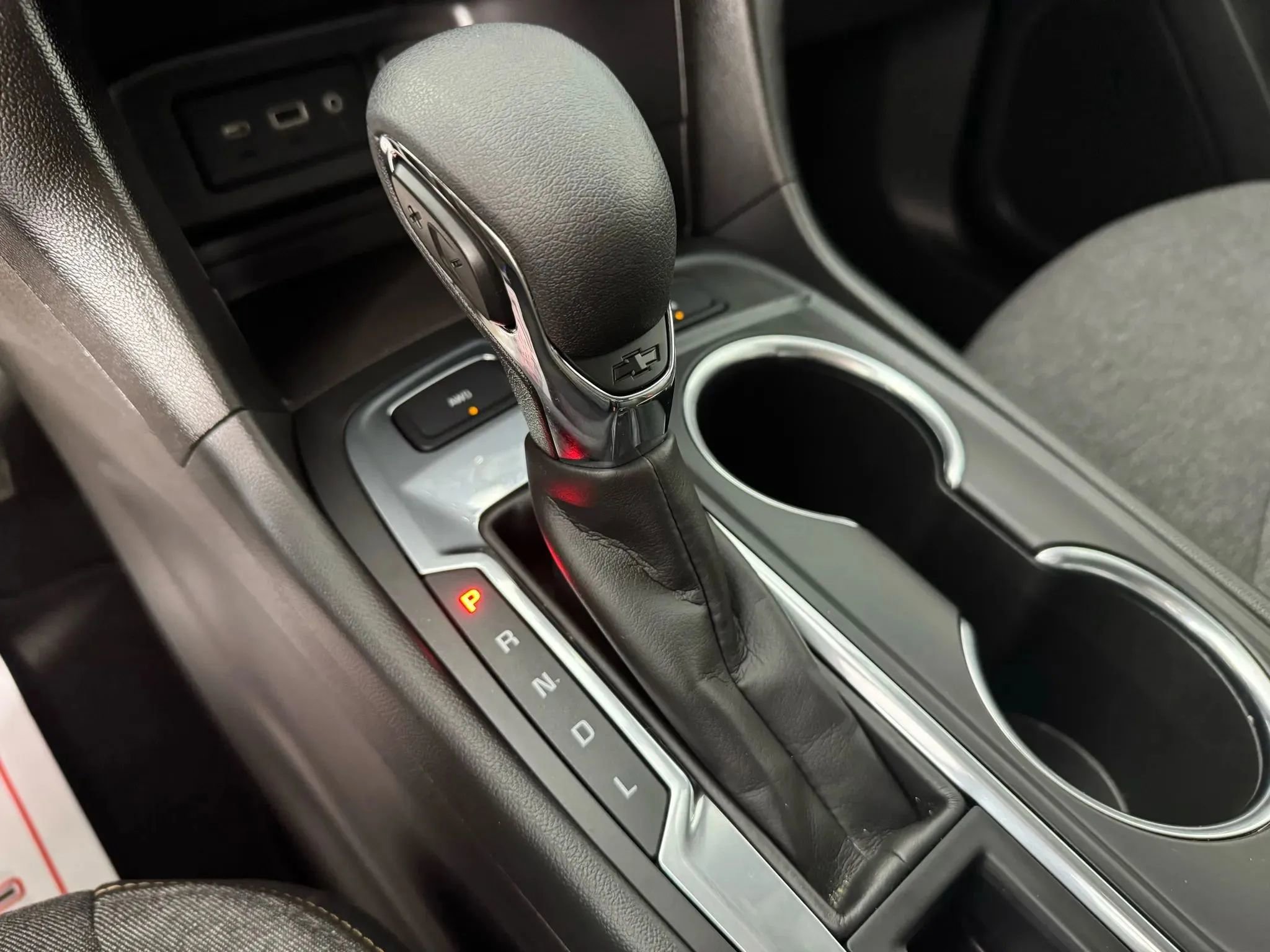 Used 2024 Chevrolet Equinox LT image 22