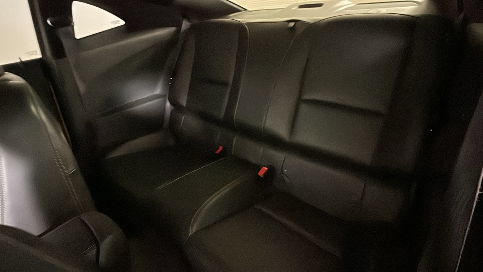 Used 2010 Chevrolet Camaro SS RWD image 26
