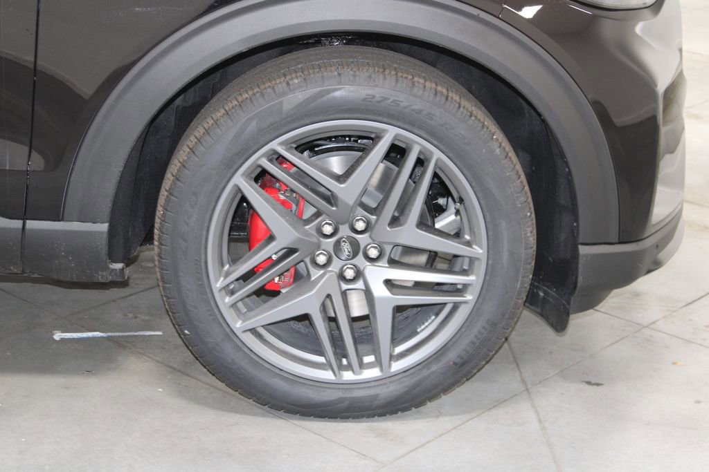 New 2026 Ford Explorer ST w/ Sun And Sound Package image 11