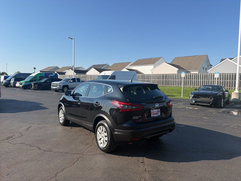 Used 2020 Nissan Rogue Sport S AWD/4WD image 5