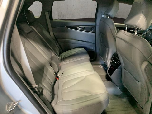 Used 2021 Lincoln Nautilus Reserve AWD/4WD image 28