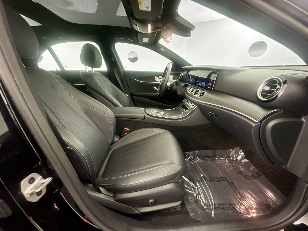 Used 2023 Mercedes-Benz E 450 4MATIC Sedan image 28