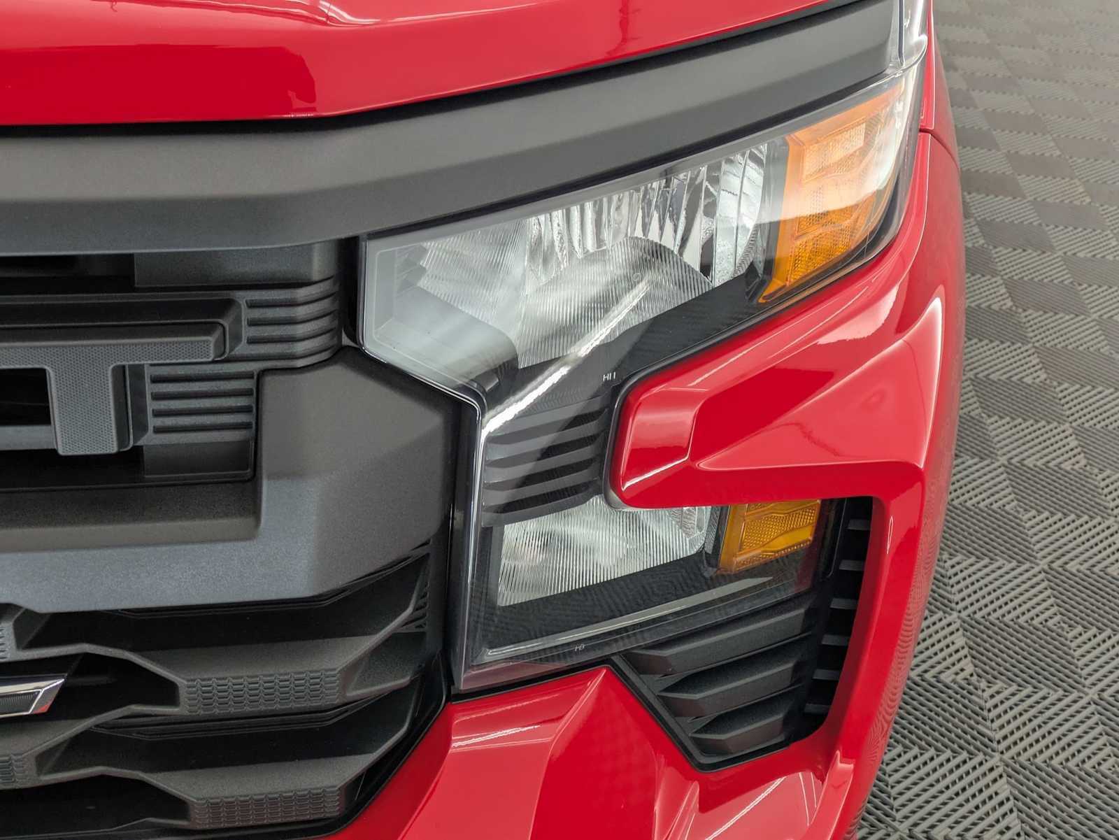 Used 2025 Chevrolet Silverado 1500 Custom w/ Rally Edition image 10