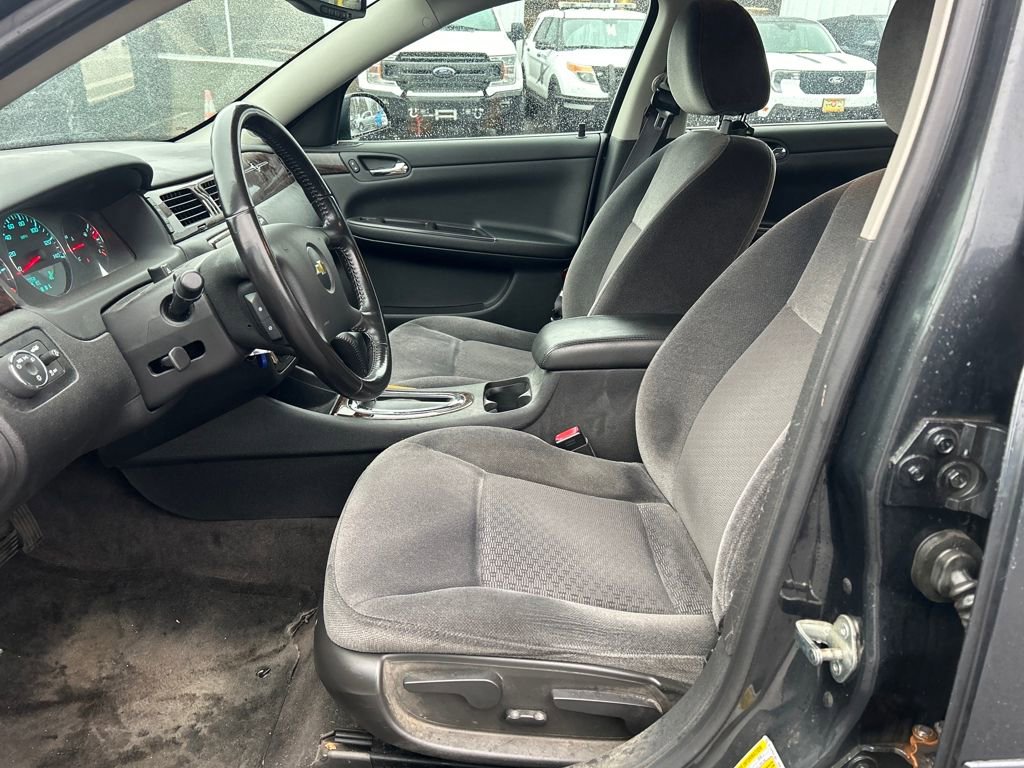 Used 2014 Chevrolet Impala LT image 5