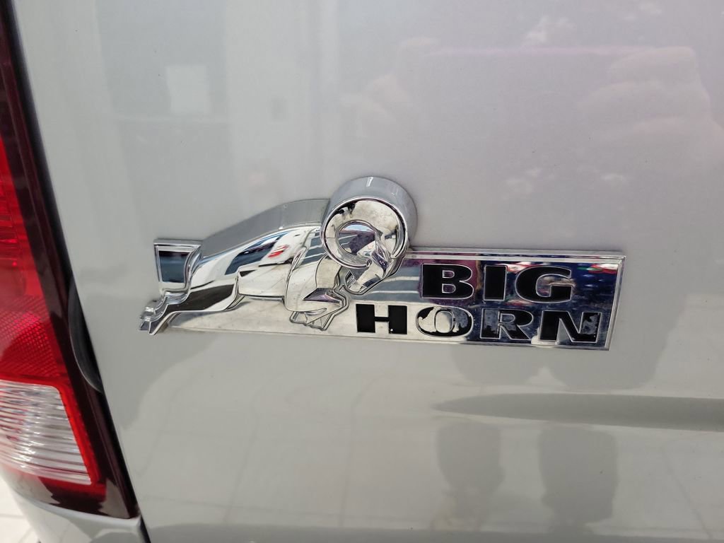 Used 2017 RAM 2500 Tradesman w/ Chrome Appearance Group image 17