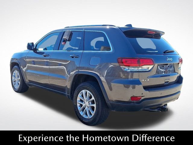 Used 2021 Jeep Grand Cherokee Laredo image 4
