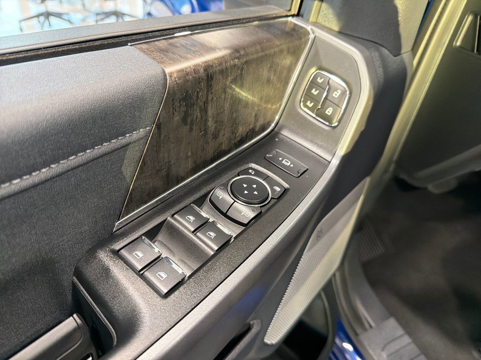 New 2026 Ford F250 Lariat w/ Tremor Off-Road Package image 11