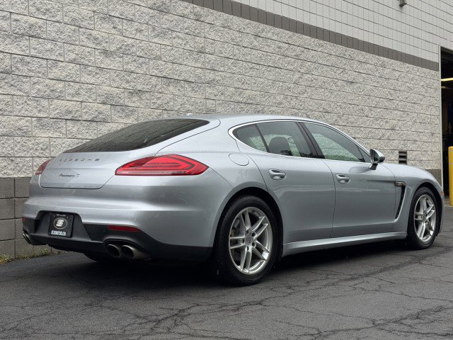 Used 2014 Porsche Panamera S RWD image 3