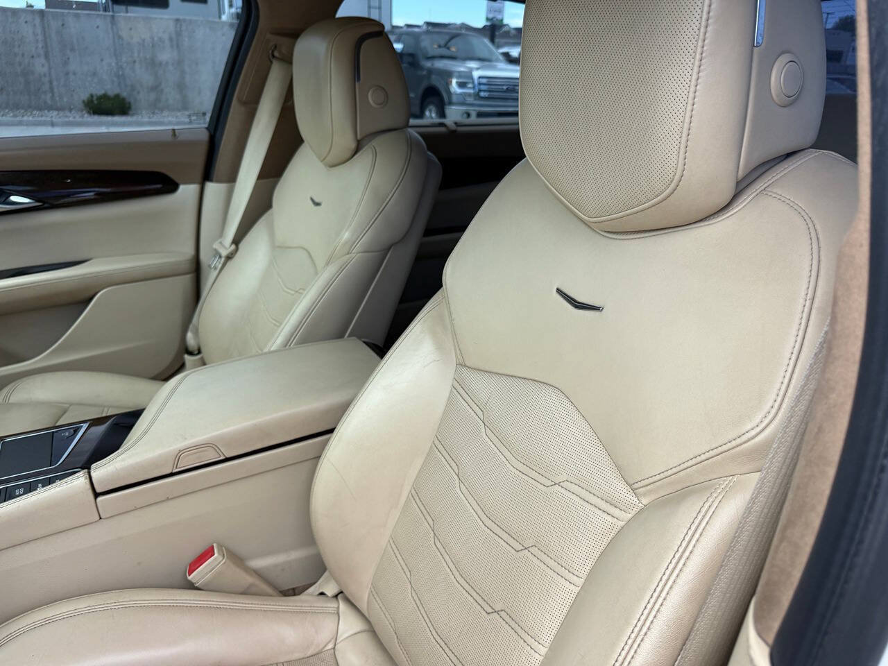 Used 2016 Cadillac CT6 Platinum w/ LPO, Ground Effects Package AWD/4WD image 19