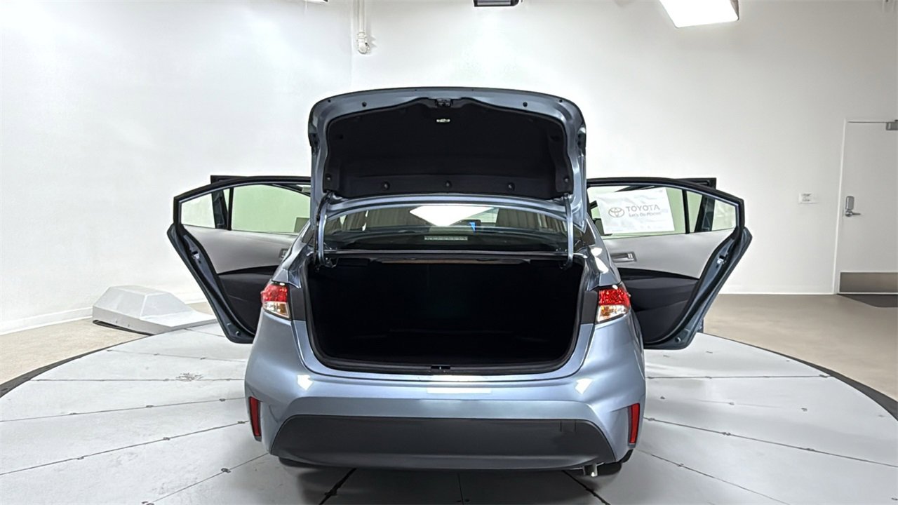 New 2025 Toyota Corolla LE image 16
