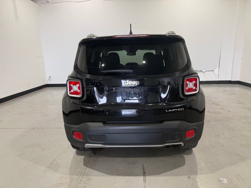 Used 2016 Jeep Renegade Limited image 6