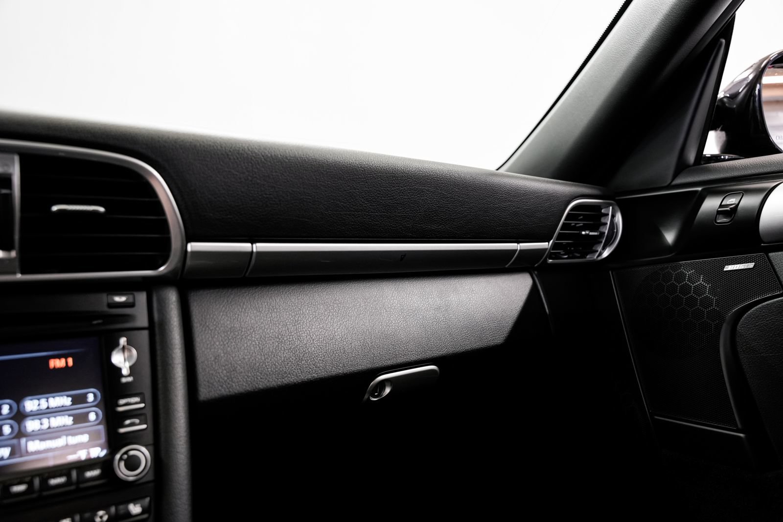 Used 2011 Porsche 911 Carrera S RWD image 14