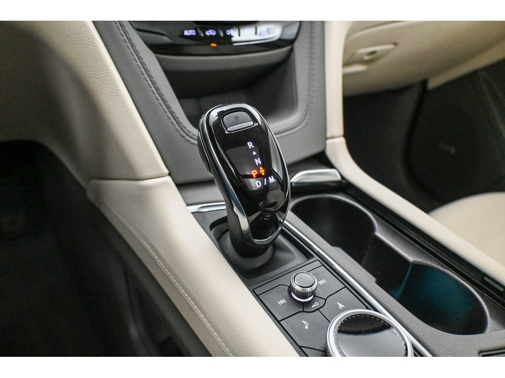 Used 2024 Cadillac XT5 Premium Luxury FWD image 43