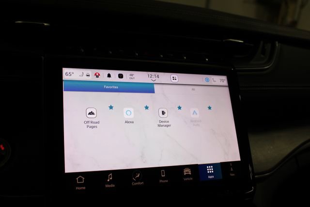 Used 2024 Jeep Grand Cherokee L Limited image 19