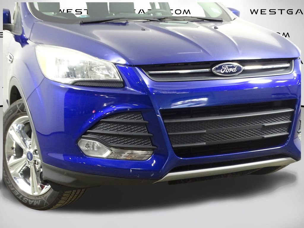 Used 2015 Ford Escape SE image 40