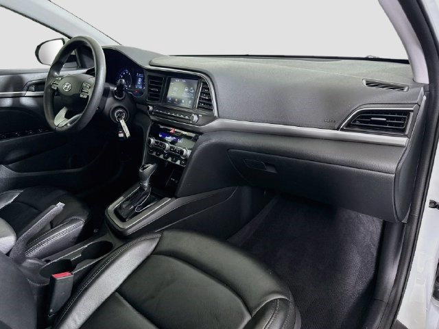 Used 2020 Hyundai Elantra SEL w/ Cargo Package (C1) FWD image 28