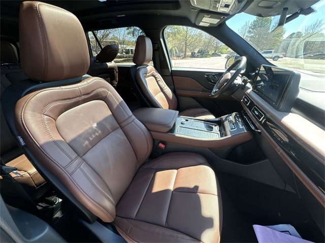 New 2026 Lincoln Aviator Reserve w/ Jet Appearance Package image 27