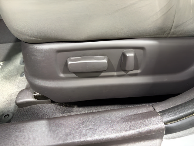 Used 2010 Hyundai Sonata GLS w/ Popular Equipment Pkg 2 FWD image 12