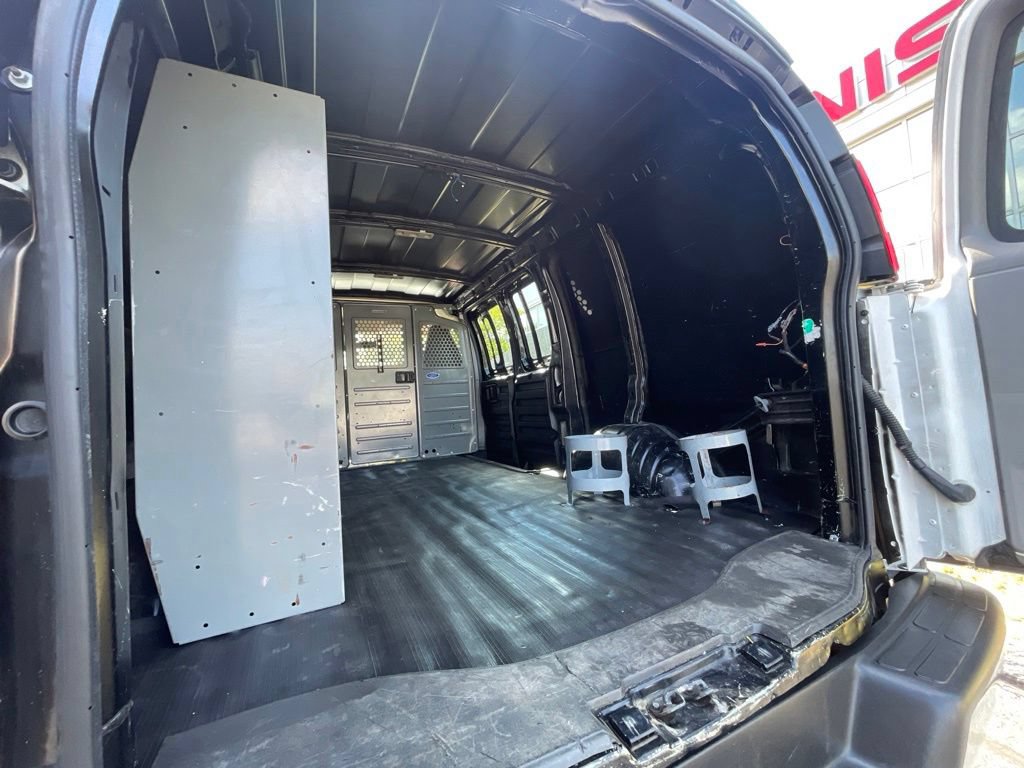 Used 2020 Chevrolet Express 2500 w/ Driver Convenience Package RWD image 14