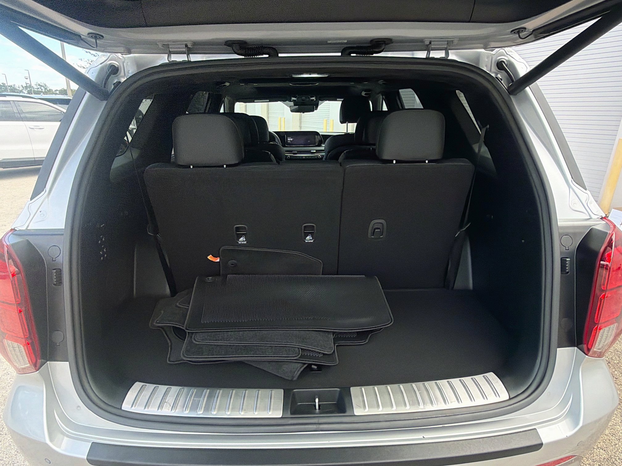 Certified 2023 Hyundai Palisade Calligraphy FWD image 24