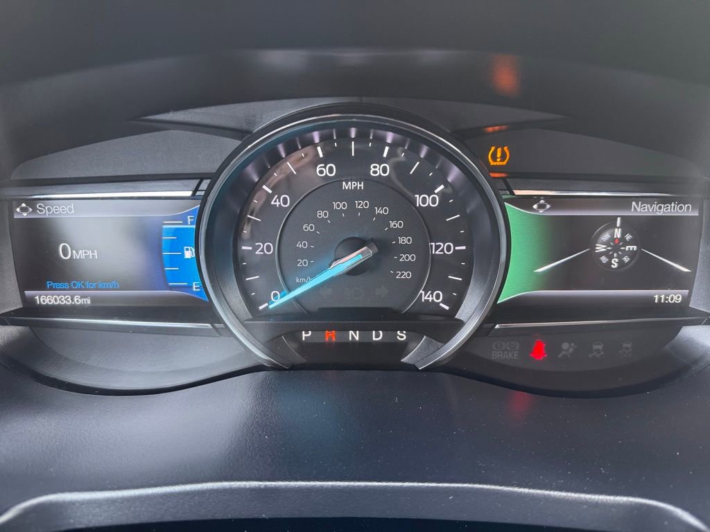 Used 2018 Ford Explorer Limited image 28