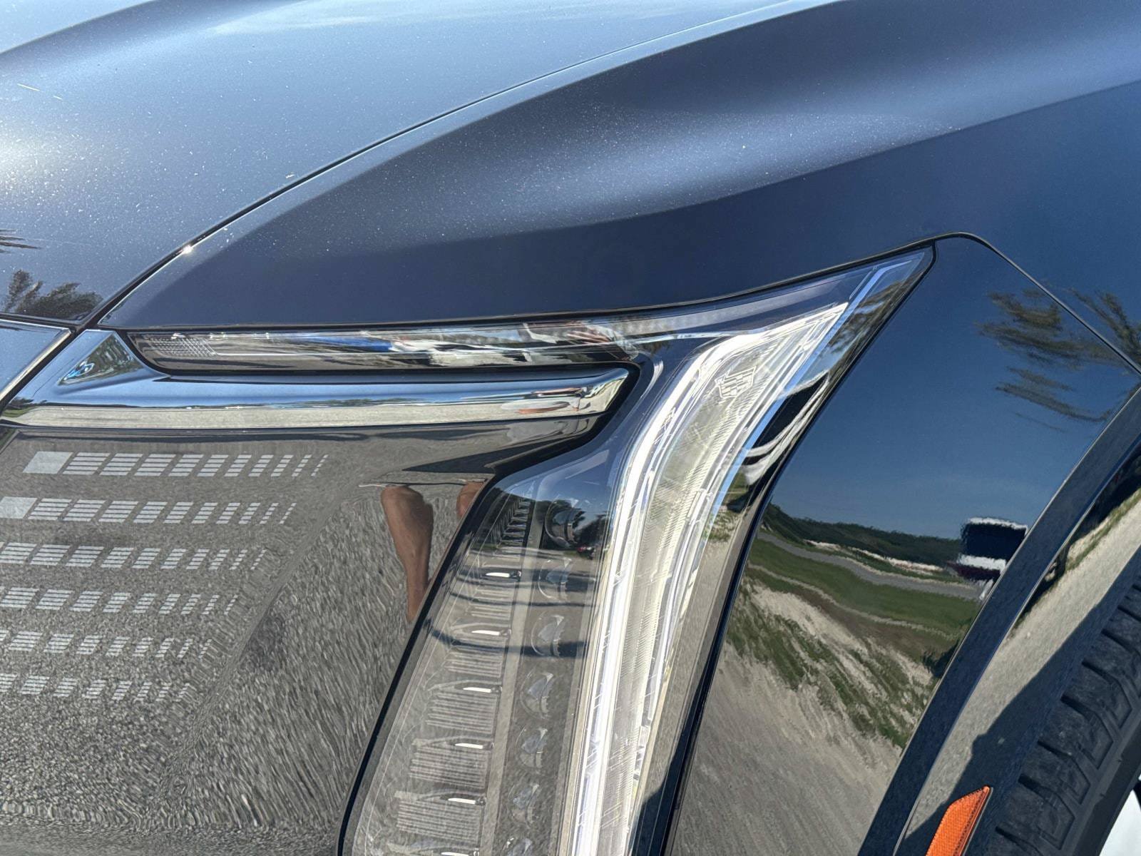 Certified 2026 Cadillac Escalade IQ Sport 2 AWD/4WD image 9