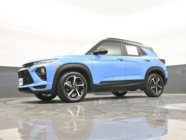 Used 2023 Chevrolet TrailBlazer RS w/ Sun and Liftgate Package FWD image 57
