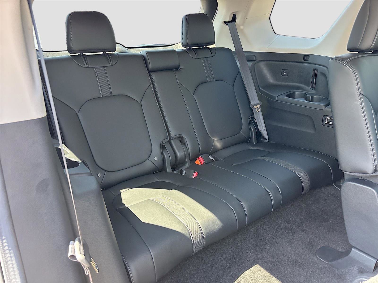 Certified 2025 Honda Pilot EX-L image 30