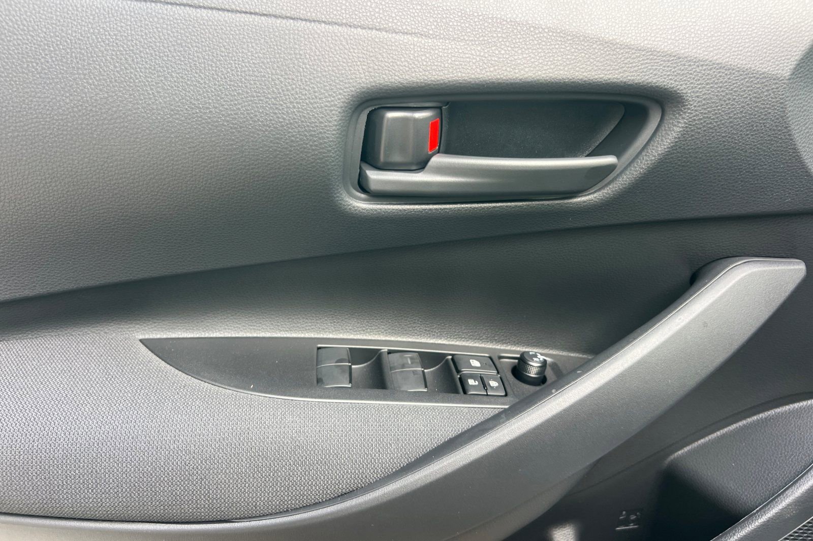 New 2026 Toyota Corolla LE image 13